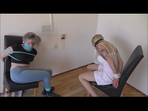 ❤️ Kev quav yeeb quav tshuaj / khi thiab gagged / damsel nyob rau hauv kev nyuaj siab ❤️ Anal video ntawm peb ❌ Ib