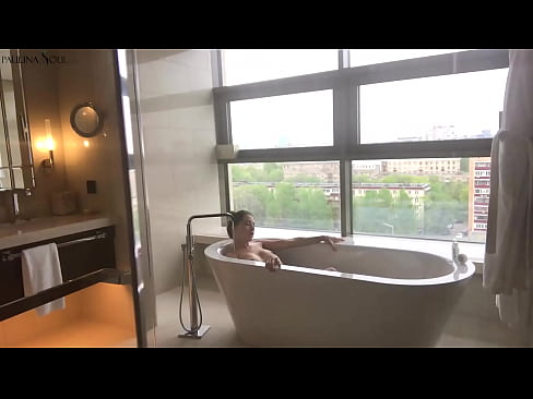 ❤️ Zoo heev babe Passionately jerking tawm nws pussy hauv chav dej ❤️ Anal video ntawm peb ❌ Ib